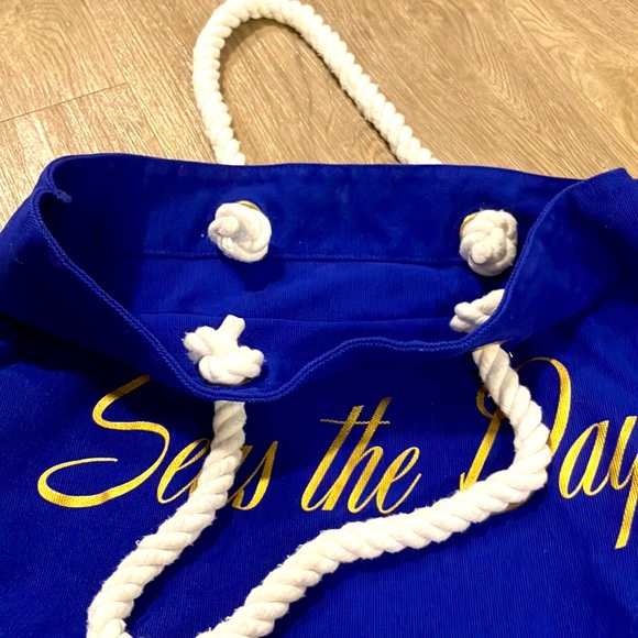 POP NYC BLUE ‘SEAS THE DAY’ TOTE BAG - Picture 3 of 8